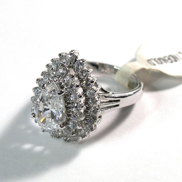 LINDENWOLD Vintage Cocktail Ring- 925 Sterling - Pear CZ w/ baguettes Size10 - Picture 11 of 12